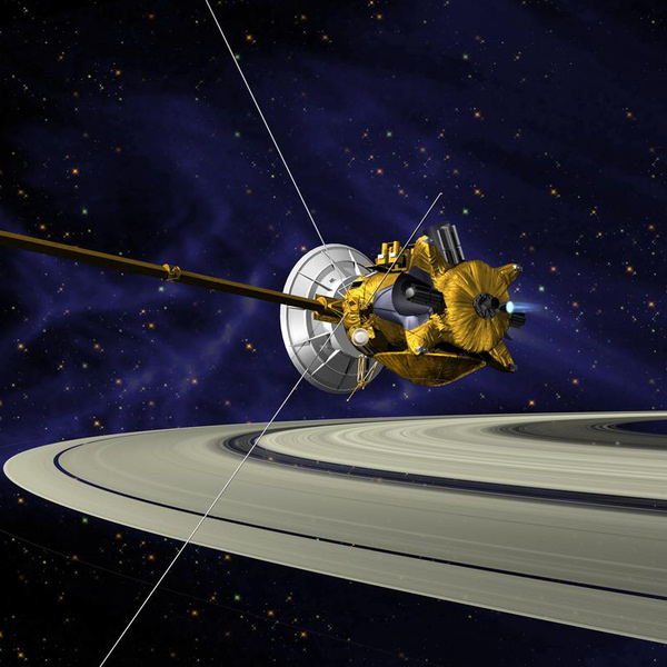 写真｜カッシーニ探査機