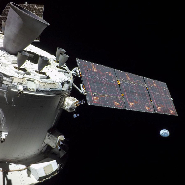 写真｜オリオン宇宙船